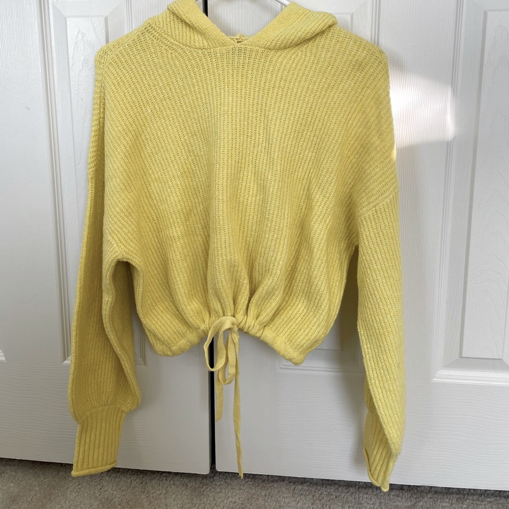 American eagle sweater